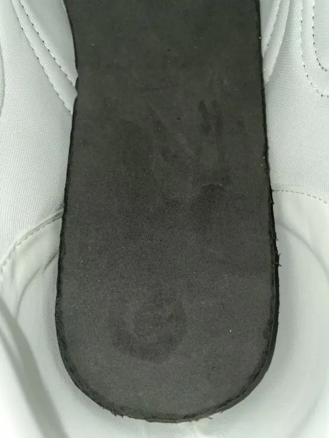GG CC Classic Sneaker Versatile and Stylish Daily Commute Footwear