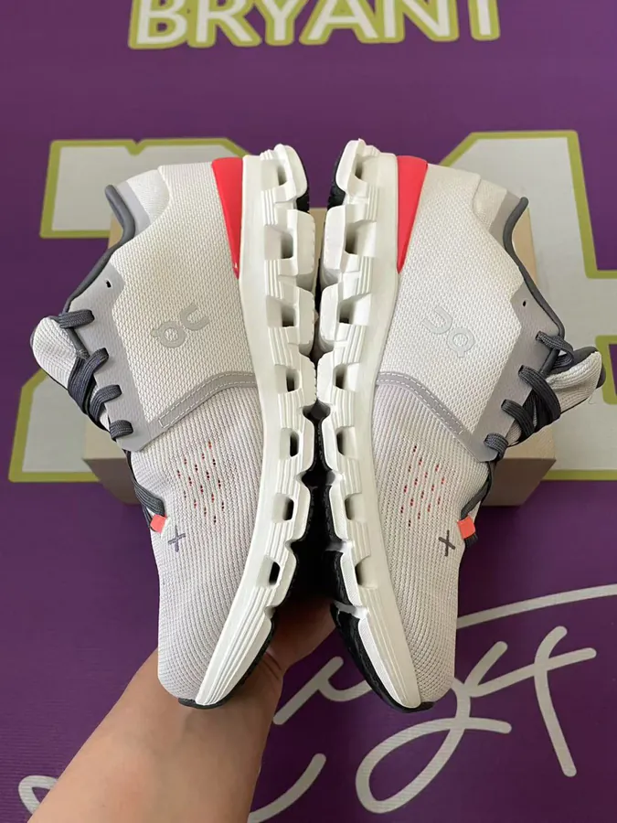 On Cloud X4 Training Shoes Women's Red