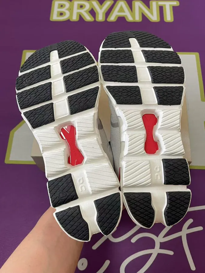 On Cloud X4 Training Shoes Women's Red