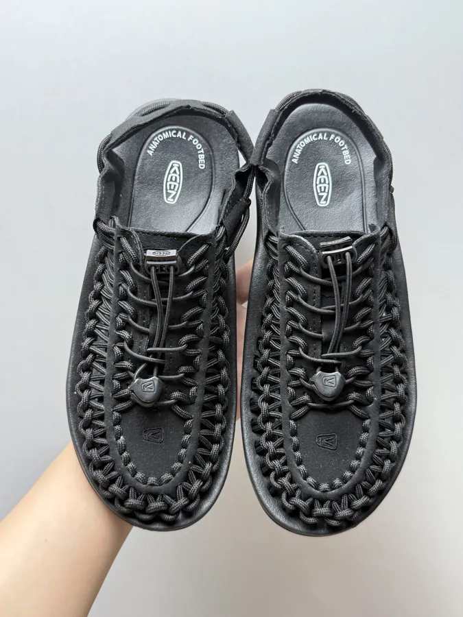 KEEN Uneek Outdoor Sandals Black