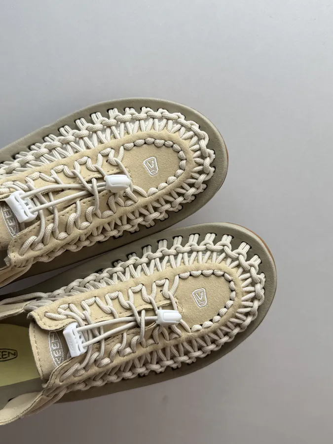 KEEN Uneek Trendy Outdoor Sandals