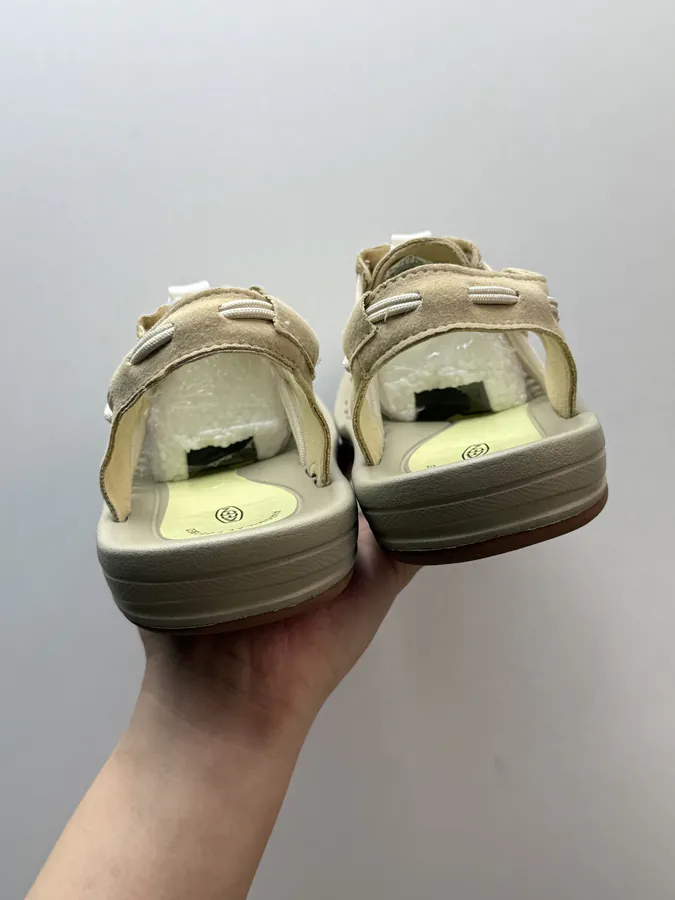 KEEN Uneek Trendy Outdoor Sandals