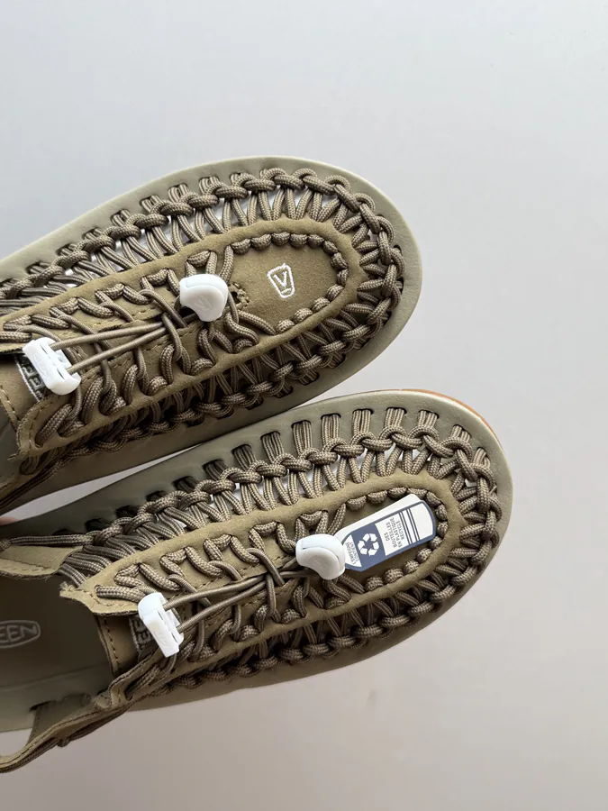 KEEN Uneek Casual Outdoor Sandals