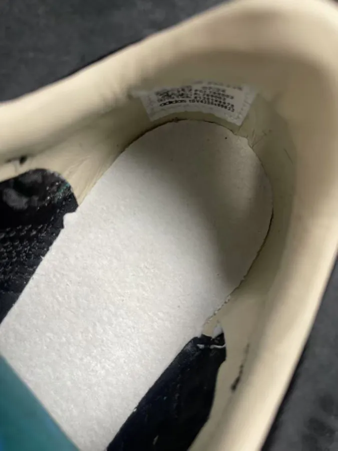 SFTM x Adidas Vintage Sneaker