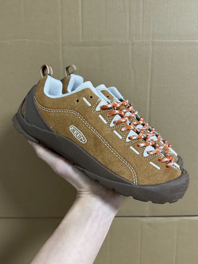 KEEN Jasper Low Top Outdoor Functional Shoes with Treaded Sole