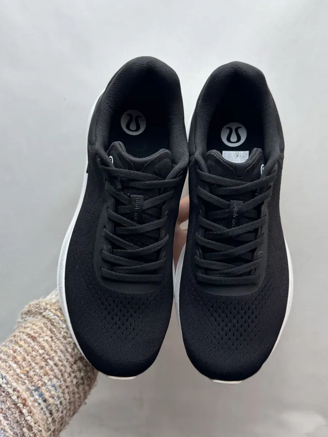 Lululemon BeyondFeel Black