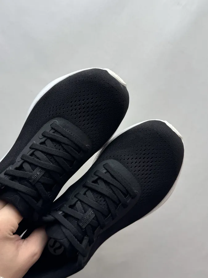 Lululemon BeyondFeel Black