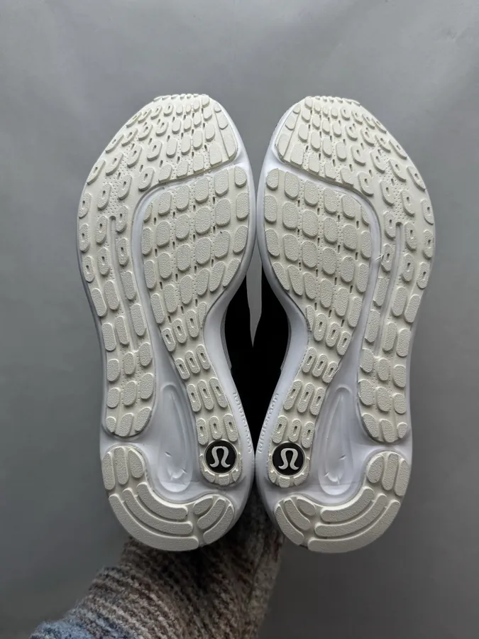 Lululemon BeyondFeel Black