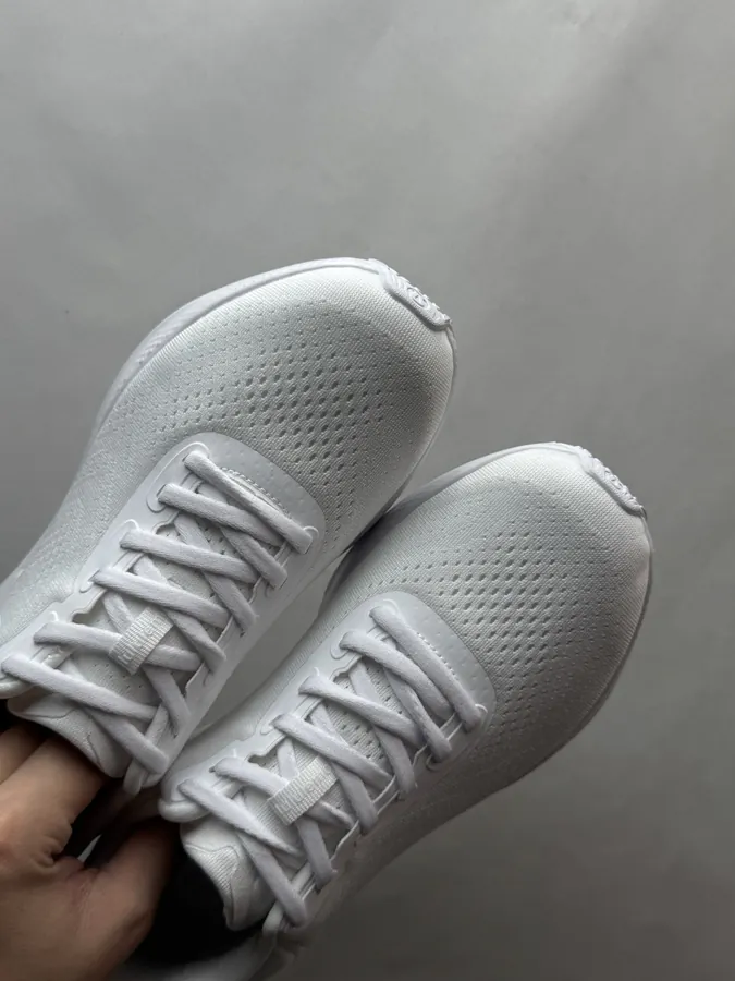 Lululemon BeyondFeel White
