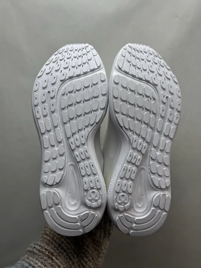 Lululemon BeyondFeel White