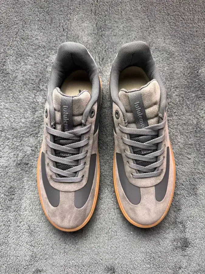 Lululemon Cityverse Authentic Sneaker