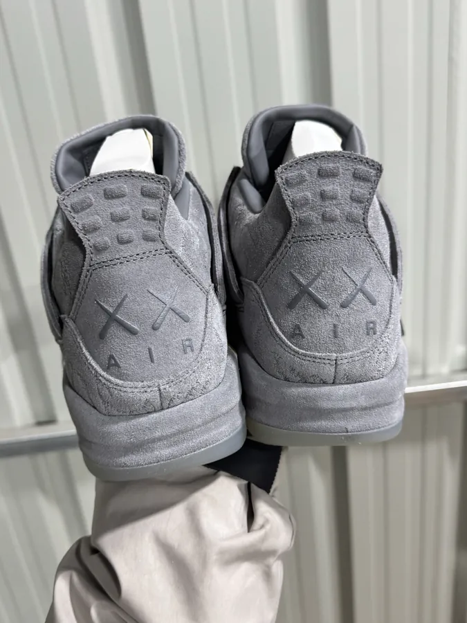 Kaws x 590 Sneaker in Gray