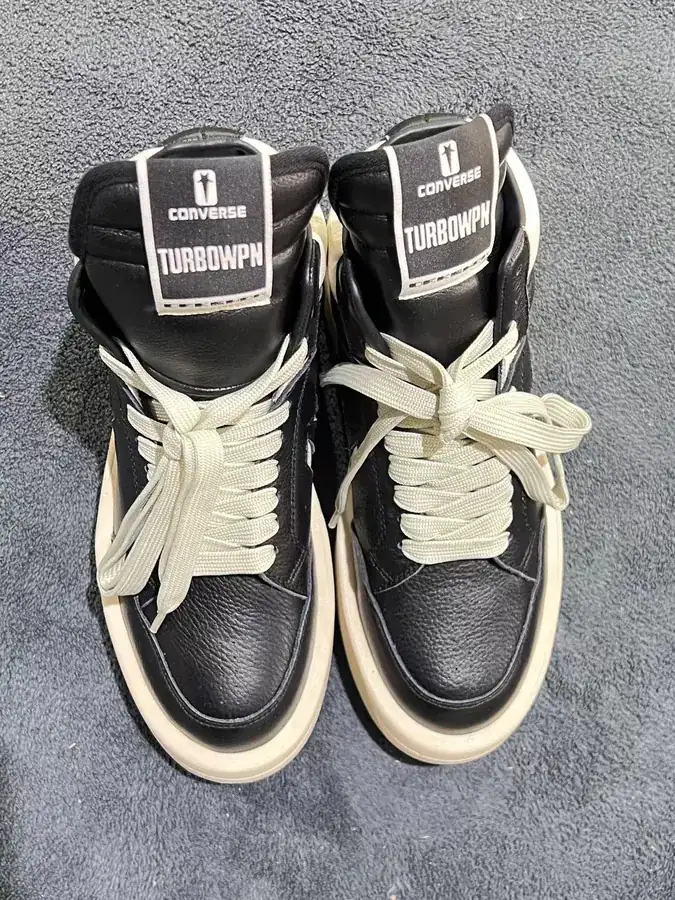 Shoe visual reference image