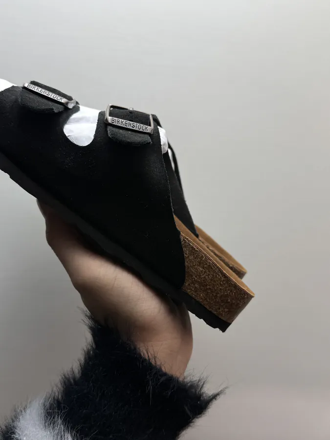 Birkenstock Arizona Leather Sandals in Black