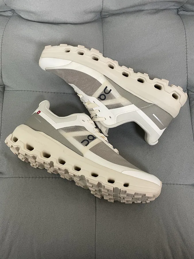 On Cloudvista 2 Comfortable and Versatile Running Shoes for Men