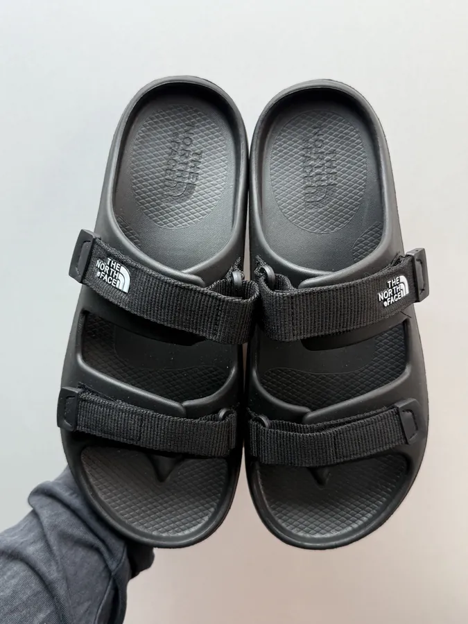 THE NORTH Face Black Sandals