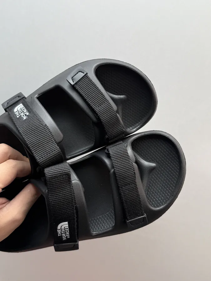 THE NORTH Face Black Sandals