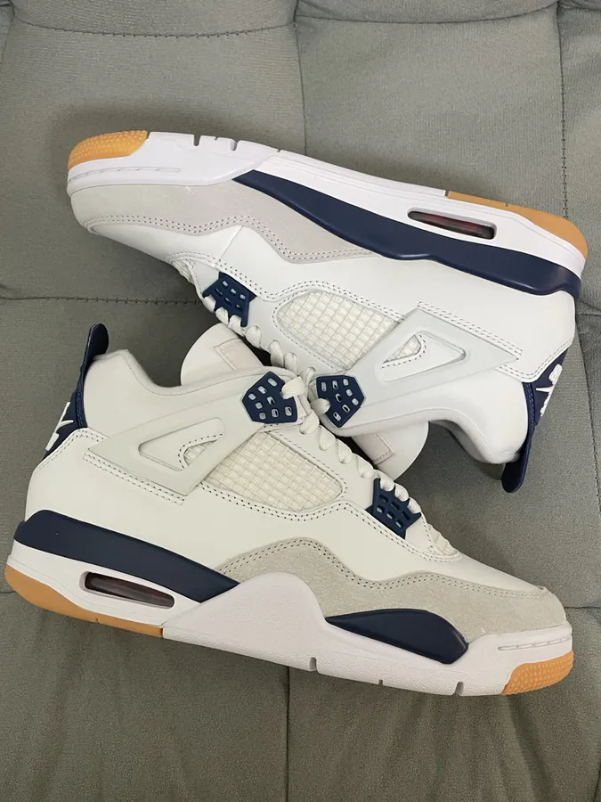 SB x Air 4 Retro High Top Basketball Shoes