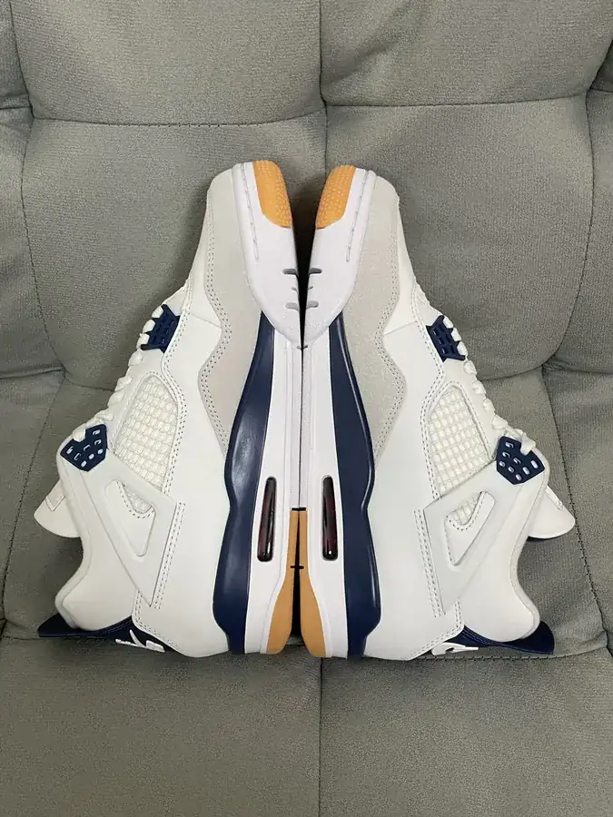 SB x Air 4 Retro High Top Basketball Shoes