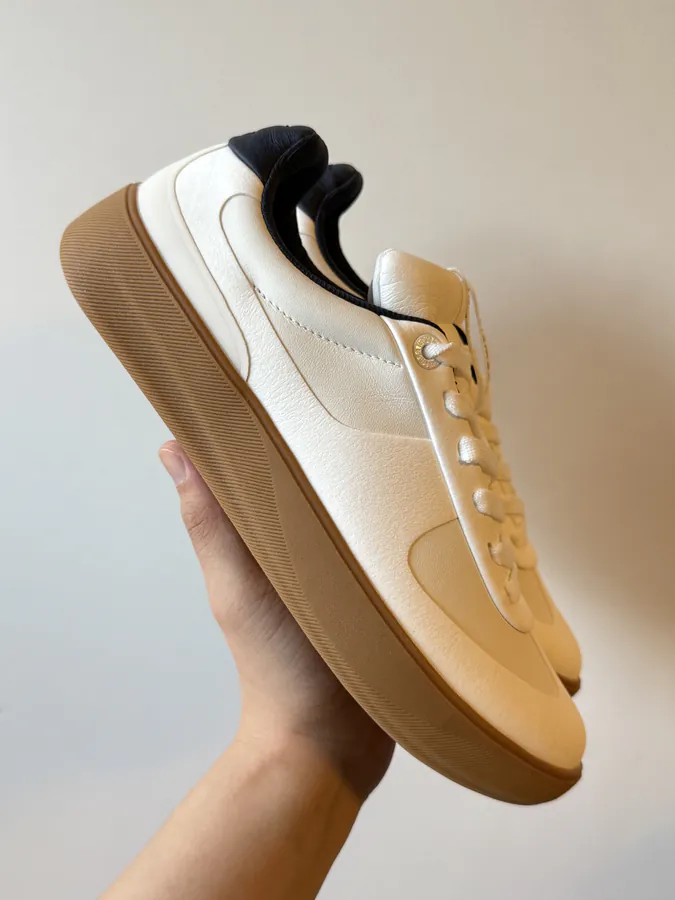 Lululemon Cityverse White Slippers