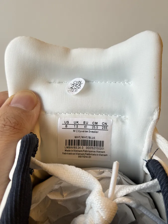 Lululemon Cityverse White Slippers
