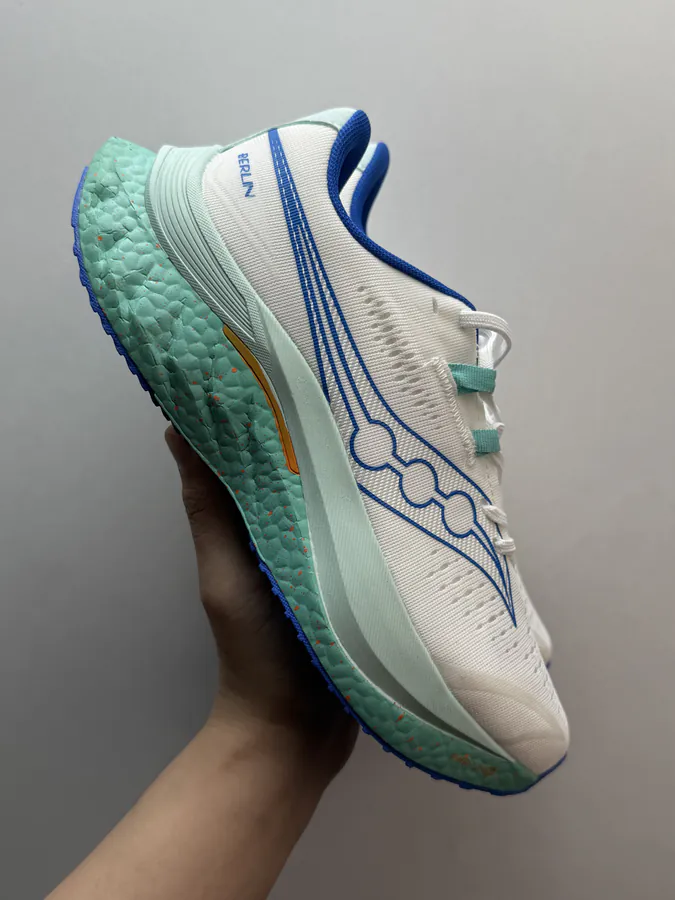 Saucony Endorphin Speed 4 Milan