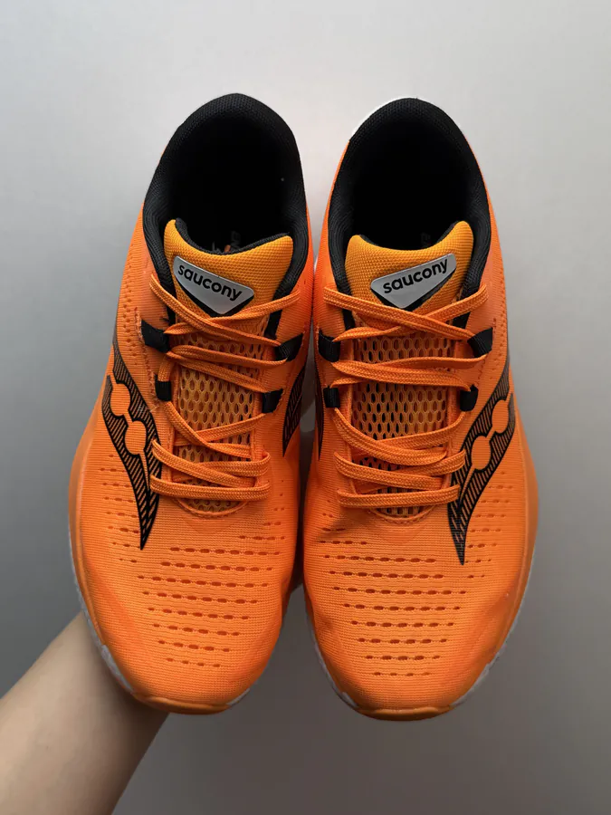 Saucony Endorphin Speed 4 Orange