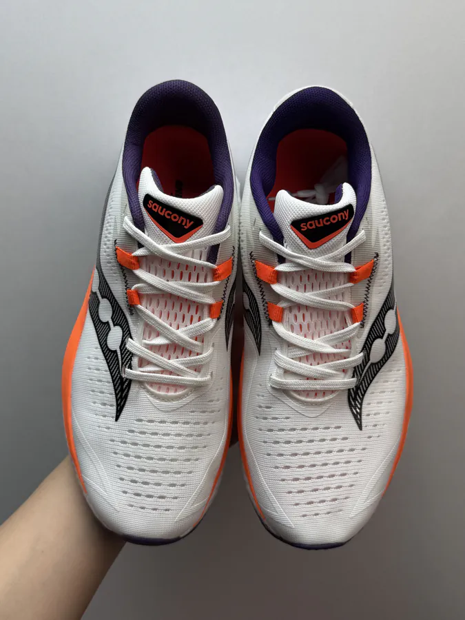 Saucony Endorphin Speed 4 White Orange