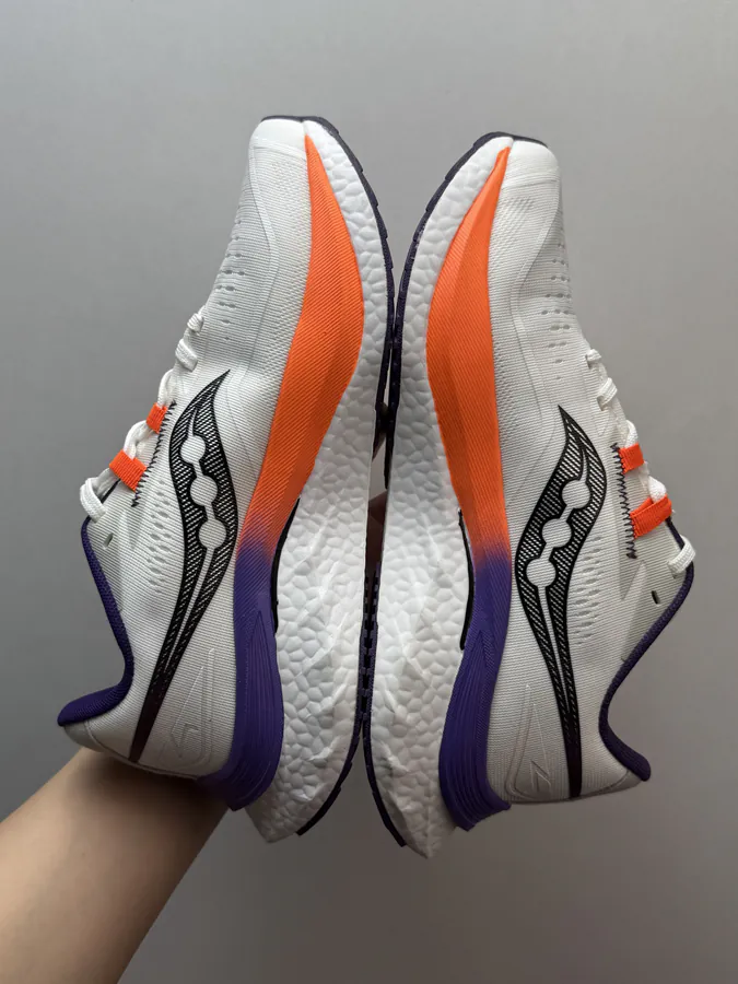 Saucony Endorphin Speed 4 White Orange