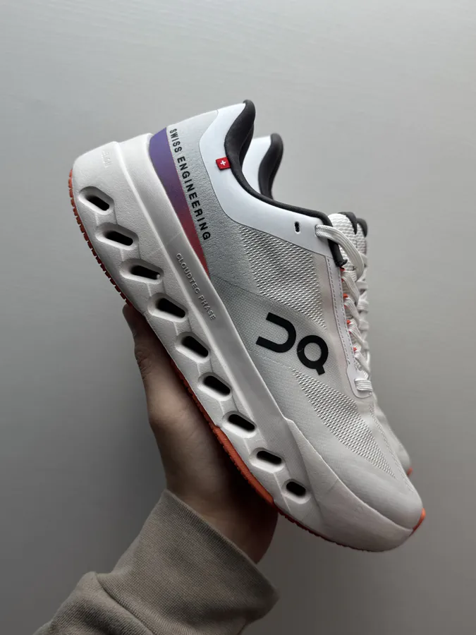 On Cloudsurfer Next White