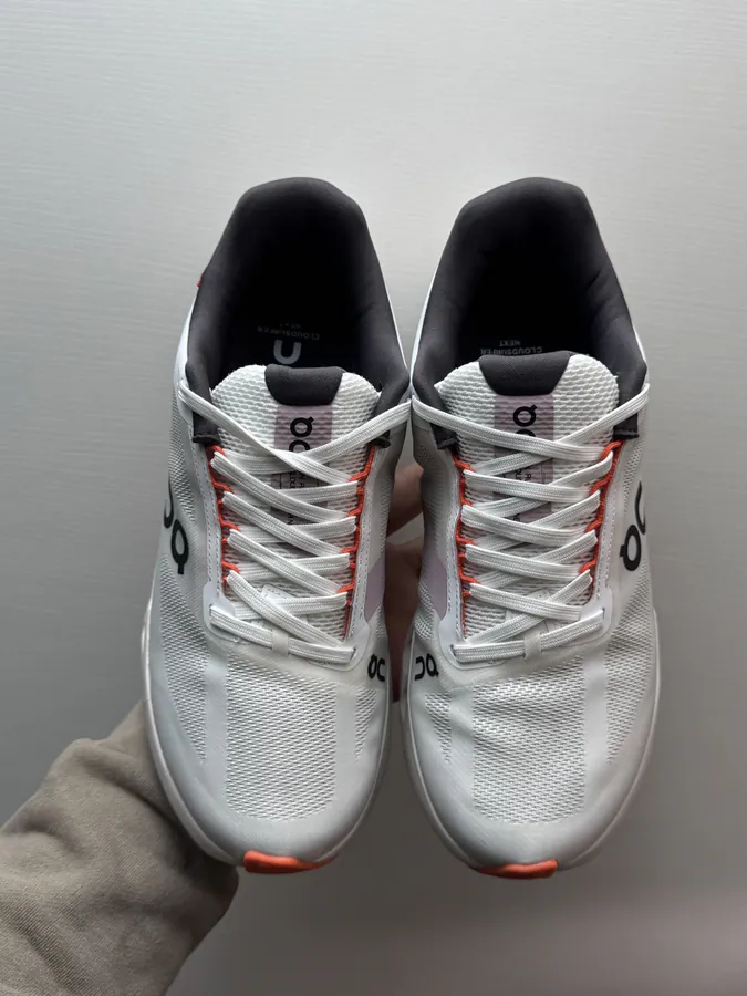 On Cloudsurfer Next White