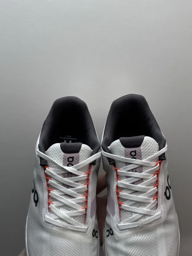 On Cloudsurfer Next White