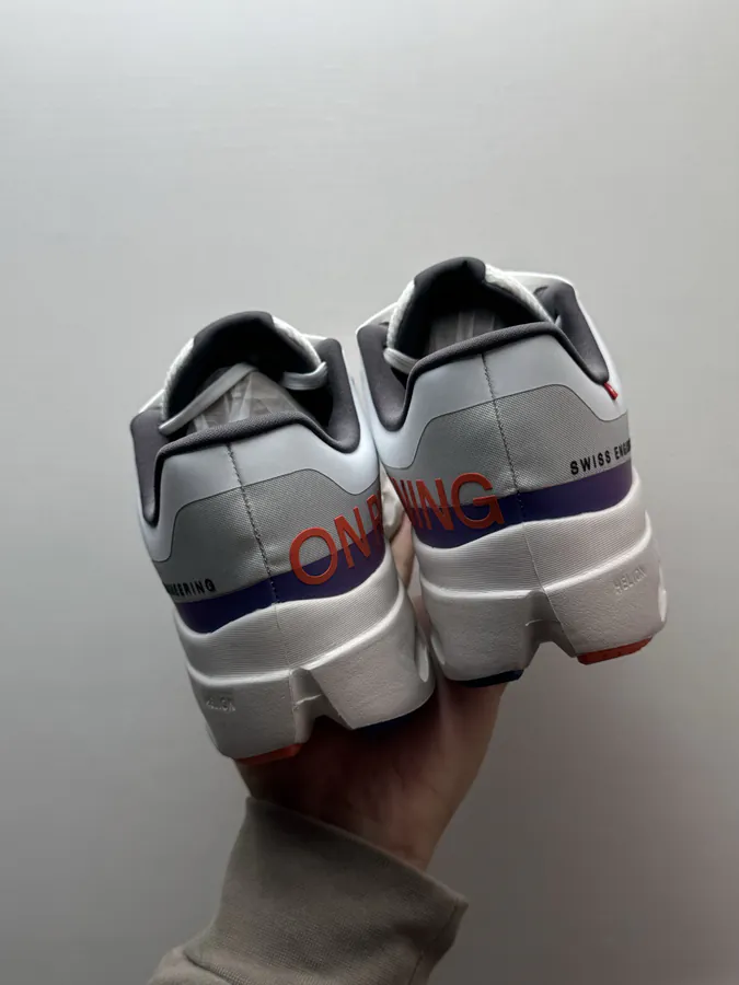 On Cloudsurfer Next White