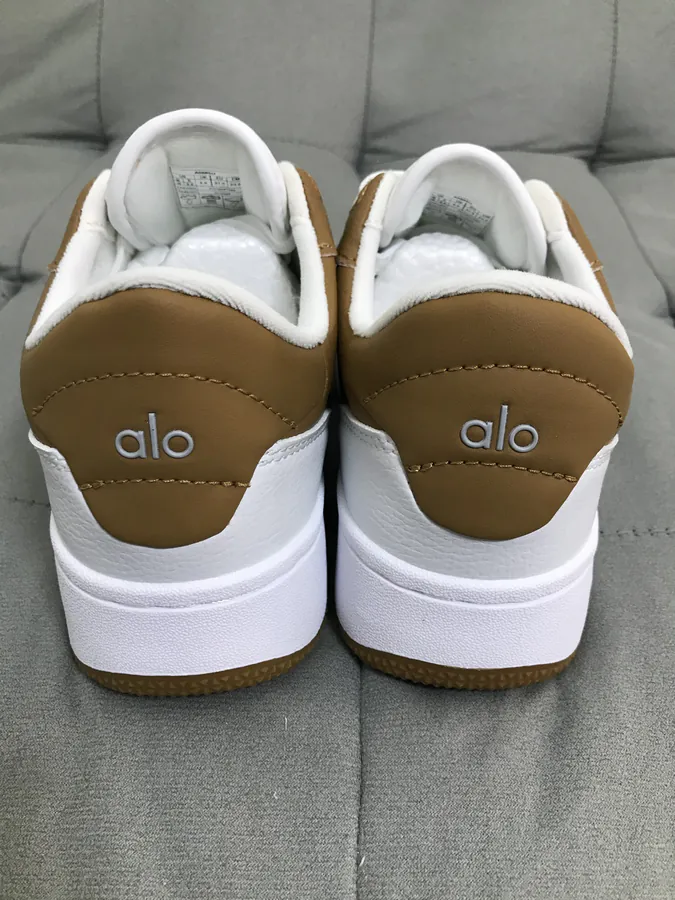 Alo Yoga Gravel White Sneaker
