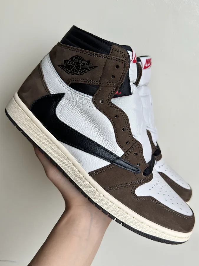 Ts High Top Sneaker in Deep Brown