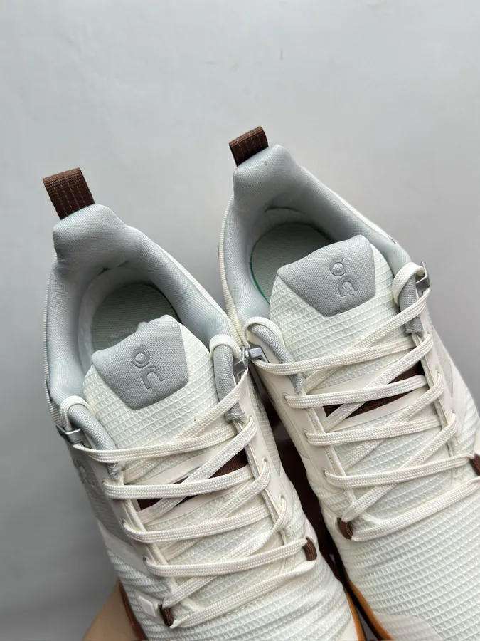 On Cloudwander in Ivory White