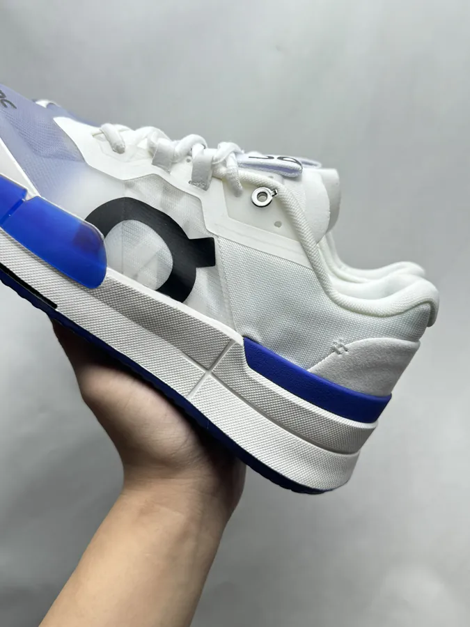 On Running THE ROGER Pro 2 White Blue