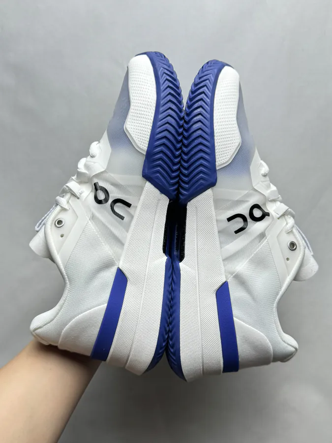 On Running THE ROGER Pro 2 White Blue