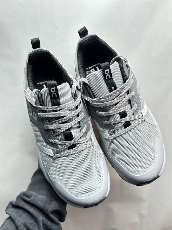 On Cloudwander in Gray