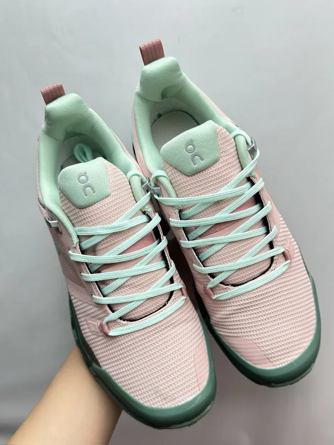 On Cloudwander in Mint Green