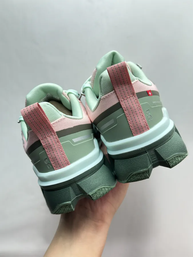 On Cloudwander in Mint Green