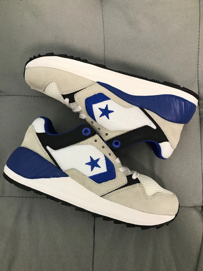 Converse WAVE TRAINER OX Low Top Lifestyle Sneakers