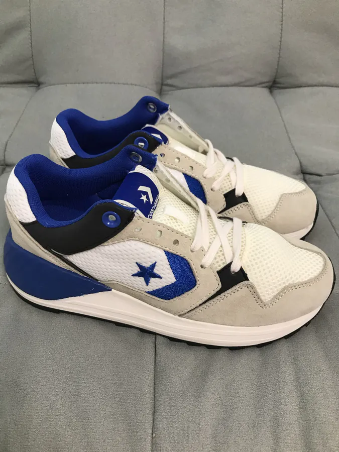 Converse WAVE TRAINER OX Low Top Lifestyle Sneakers
