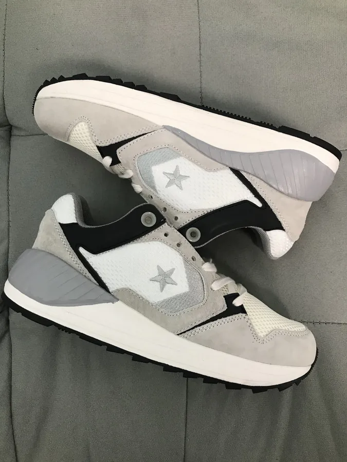 Converse WAVE TRAINER OX Low Top Casual Sneakers