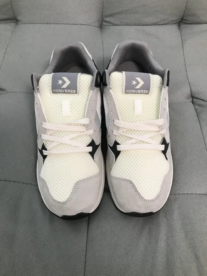 Converse WAVE TRAINER OX Low Top Casual Sneakers