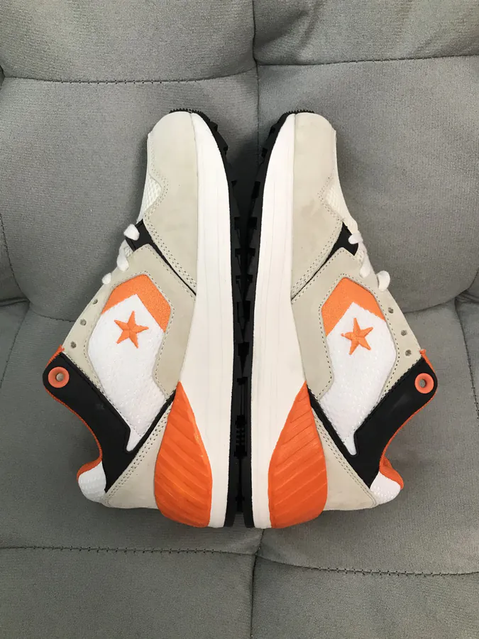 Converse WAVE TRAINER OX Low Top Casual Sneakers