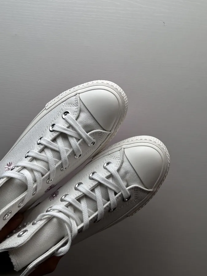 Converse All Star Lift Bucket Bag in White