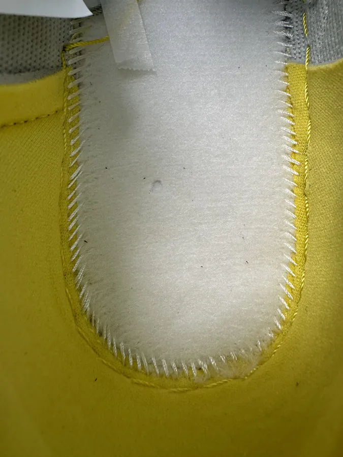 TS DZ4137 700 Sneaker in New Yellow Color