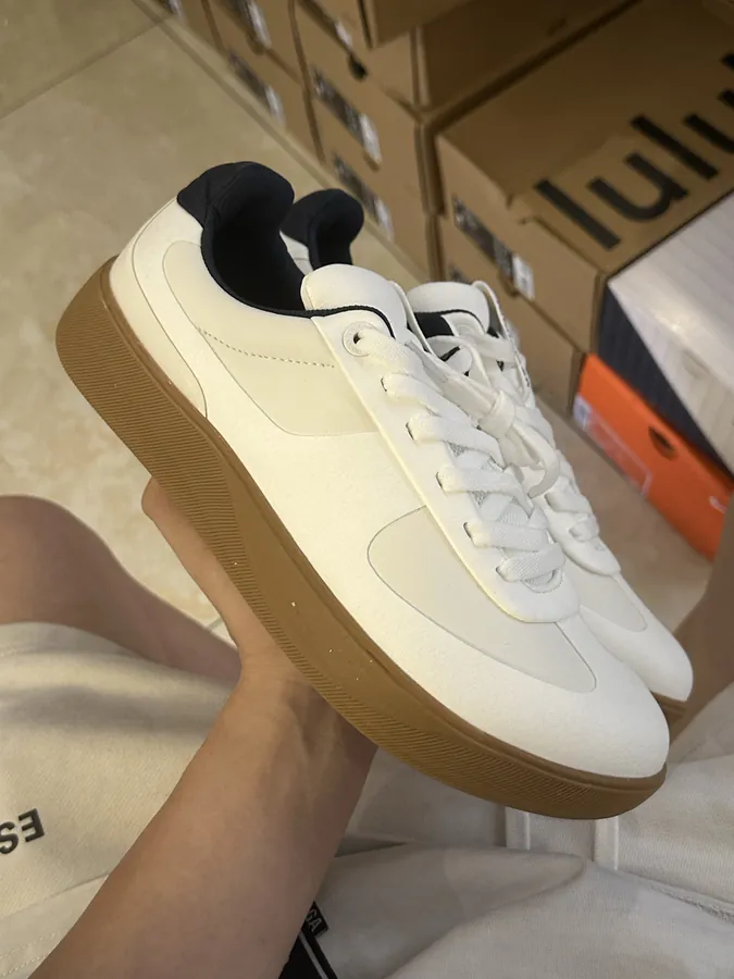 Lululemon Cityverse Soft Comfort Slip Resistant Low Top Lifestyle Sneakers for Women