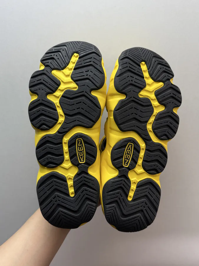 KEEN Hyperport H2 Yellow Gray Outdoor Sandals
